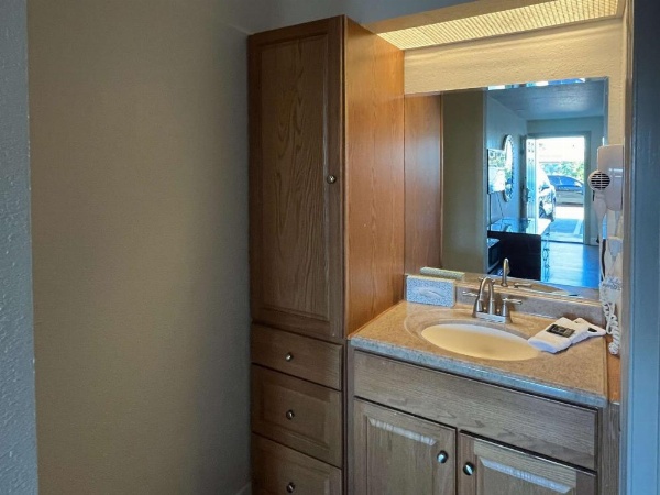 Motel 6 Galveston, TX Seawall image 10