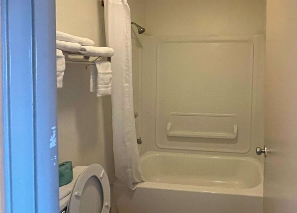 Motel 6 Galveston, TX Seawall image 11