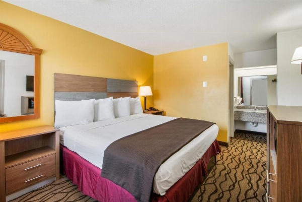 Motel 6 Galveston, TX Seawall image 26